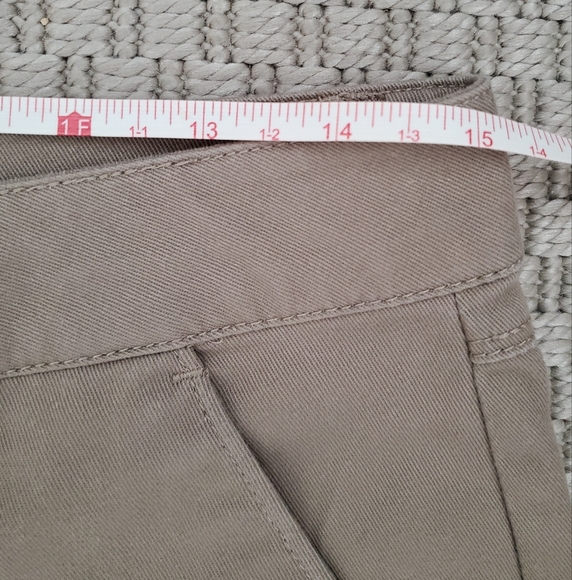 Volcom Short Khaki - Picture 6 of 13